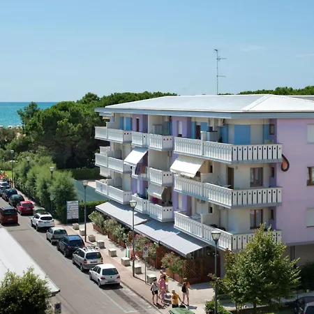 Lägenhet In Our Beachside Flat Bibione