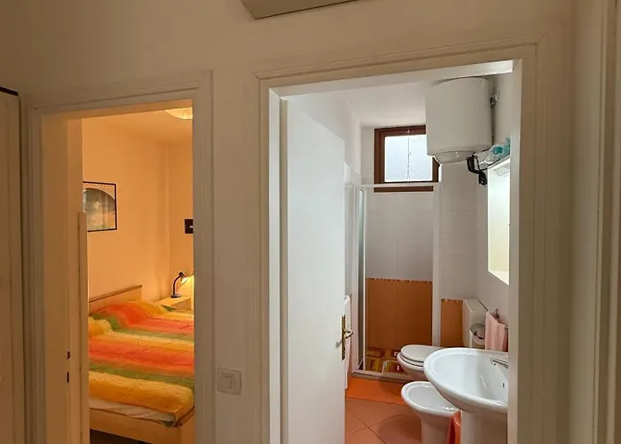 In Our Beachside Flat Μπιμπιόνε